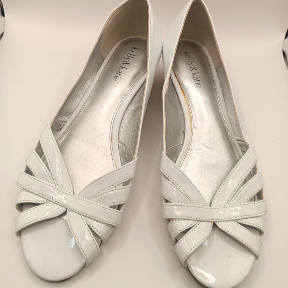 Kelly & Katie women shoes size 9